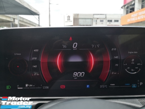 2023 MERCEDES-BENZ C-CLASS C300 AMG Model Baharu TAHUN DIBUAT 2023 CKD Selesai 15000 km Sahaja Di Bawah Mercedes Malaysia Waranti kepada 2027
