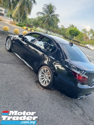 2005 BMW  M5