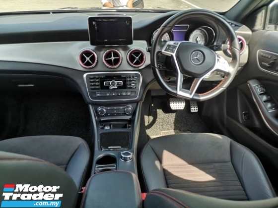 2015 MERCEDES-BENZ GLA GLA250 2.0 AMG 