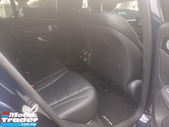 2016 梅赛德斯-奔驰 GLC 级 梅赛德斯-奔驰 GLC250 2.0cc AMG 系列 (一个) 2016