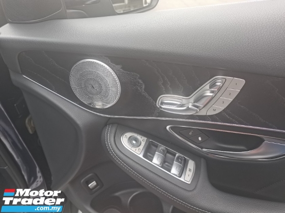 2016 梅赛德斯-奔驰 GLC 级 梅赛德斯-奔驰 GLC250 2.0cc AMG 系列 (一个) 2016
