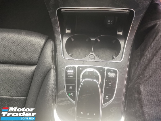 2016 梅赛德斯-奔驰 GLC 级 梅赛德斯-奔驰 GLC250 2.0cc AMG 系列 (一个) 2016