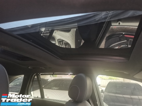 2016 梅赛德斯-奔驰 GLC 级 梅赛德斯-奔驰 GLC250 2.0cc AMG 系列 (一个) 2016
