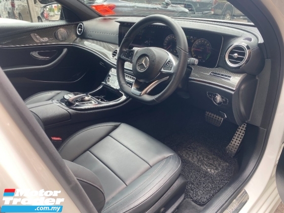 2018 MERCEDES-BENZ E-CLASS 350e AMG CKD 全服务记录保修至 26