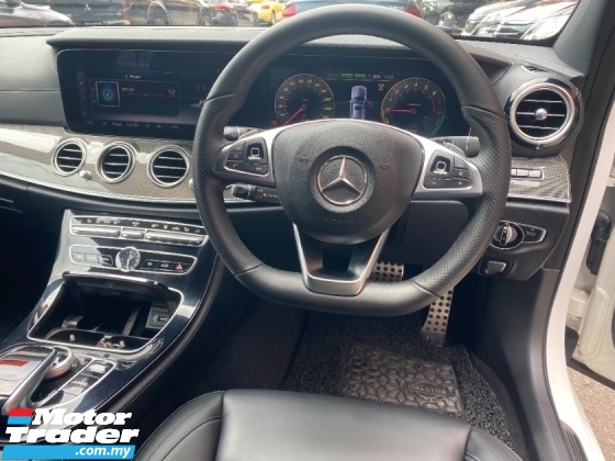 2018 MERCEDES-BENZ E-CLASS 350e AMG CKD 全服务记录保修至 26