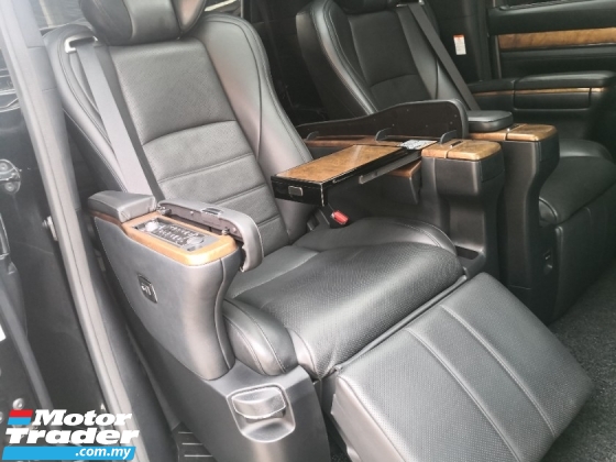 2015 丰田ALPHARD 3.5 行政酒廊满载规格年份制造 2015 已转换 2018 全新改版 (2 年保修) 