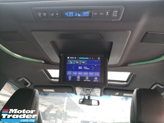 2015 丰田ALPHARD 3.5 行政酒廊满载规格年份制造 2015 已转换 2018 全新改版 (2 年保修) 
