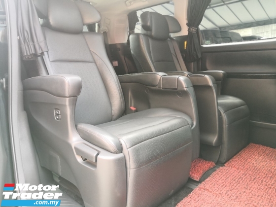 2012 TOYOTA VELLFIRE 3.5 ZG 飞行员座椅全皮 YEAR MADE 2012 翻新 2018 家庭影院系统 (( 2 年保修 ))