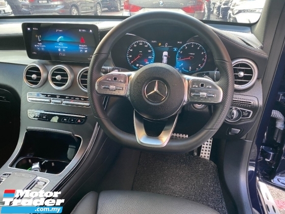 2021 MERCEDES-BENZ GLC 300 2.0(一个) 保修期内的完整服务记录 2025