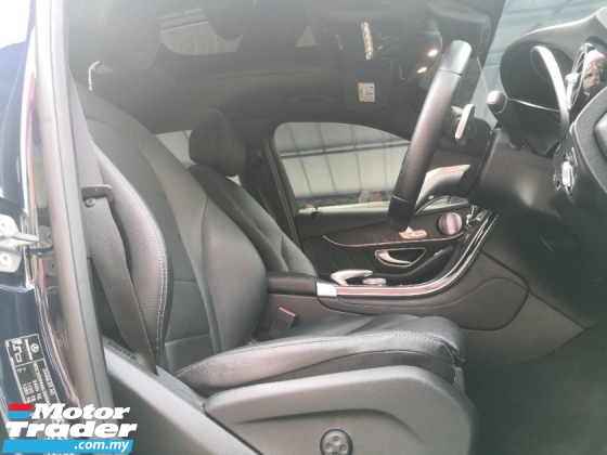 2016 梅赛德斯-奔驰 GLC 级 GLC250 AMG 制造年份 2016 CKD Mil 95k 公里完整服务记录 ((( 自由 2 年度保修 )))