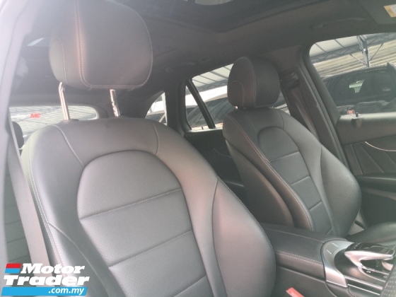 2016 梅赛德斯-奔驰 GLC 级 GLC250 AMG 制造年份 2016 CKD Mil 95k 公里完整服务记录 ((( 自由 2 年度保修 )))