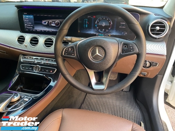 2016 MERCEDES-BENZ E-CLASS E200 2.0 (A) CBU Avantgarde Reg 2017 Waranti Percuma