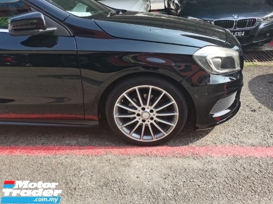 2014 奔驰A级 2013/16 梅赛德斯-奔驰 A180 AMG 1.6 (一个) JP规格