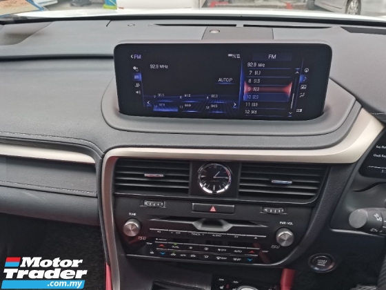 2021 雷克萨斯 RX300 雷克萨斯 RX300 2.0cc F-SPORT  (一个) REG 2022