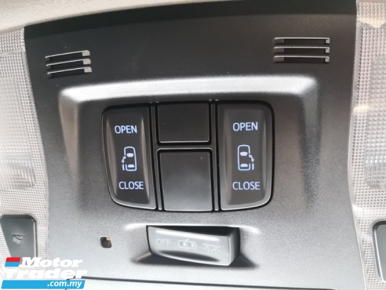 2017 TOYOTA VELLFIRE 2.5 Z 规格 制造年份 2017 全包 2 电动门 7 座赛车 2021 ((( 自由 2 一年保修 )))