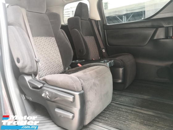 2017 TOYOTA VELLFIRE 2.5 Z 规格 制造年份 2017 全包 2 电动门 7 座赛车 2021 ((( 自由 2 一年保修 )))