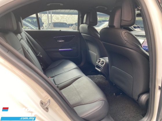 2023 梅赛德斯-奔驰 C 级 C200 CKD AVT 11K KM 完成全套服务 UW2027