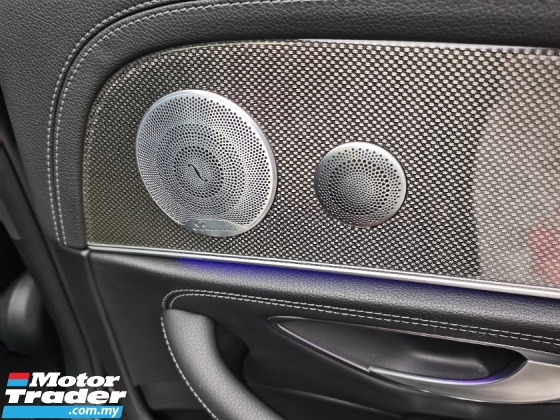 2019 奔驰E级 2019 梅赛德斯-奔驰E350 2.0 AMG CKD 注册 2020 51ķKM全部服务记录 