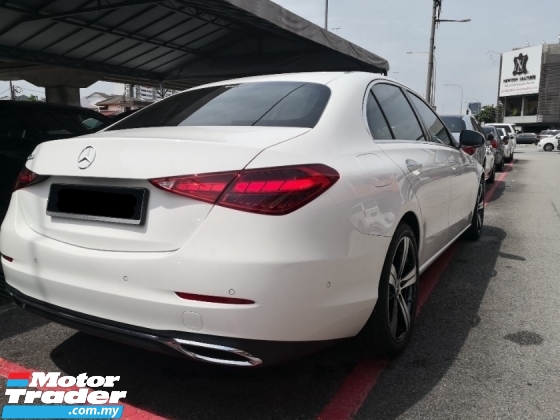 2023 梅赛德斯-奔驰 C 级 C200 Avantgarde W206 全新 最新车型 制造年份 2023 里程 11000 km 仅 HAP SENG 保修 2027