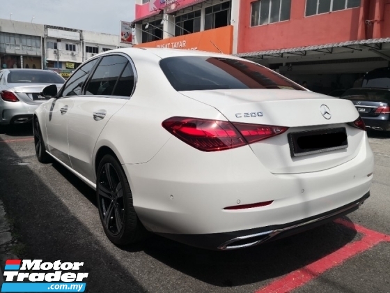 2023 梅赛德斯-奔驰 C 级 C200 Avantgarde W206 全新 最新车型 制造年份 2023 里程 11000 km 仅 HAP SENG 保修 2027