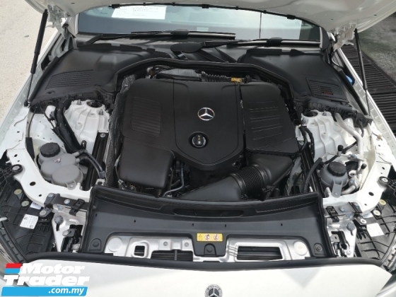 2023 梅赛德斯-奔驰 C 级 C200 Avantgarde W206 全新 最新车型 制造年份 2023 里程 11000 km 仅 HAP SENG 保修 2027