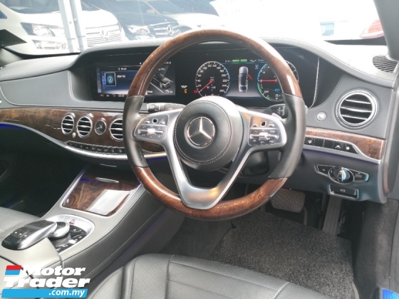 2019 MERCEDES-BENZ S-CLASS S560e 3.0cc TAHUN DIBUAT 2019 Selesai 42000 km Sahaja Waranti Pengangkutan Berbasikal ke 2028