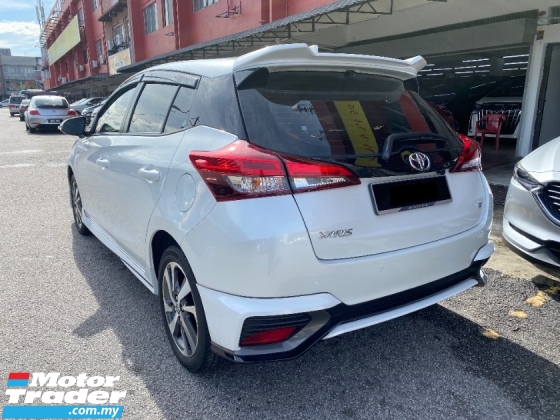 2022 TOYOTA YARIS 1.5 E Facelift 29K KM Selesai Kemasukan Tanpa Kunci 360 Cam