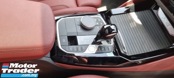 2022 宝马 X4 XDRIVE30i 2.0cc M-SPORT (UW02/2027) 寄存器 2022