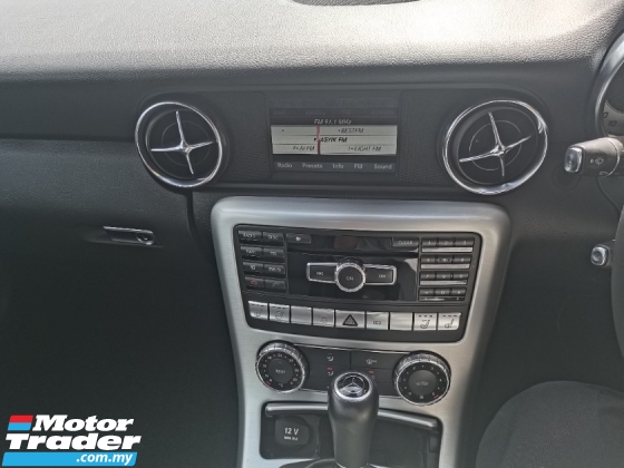 2014 梅赛德斯-奔驰 SLK SLK200 蓝色 效率 (一个) REG 2018