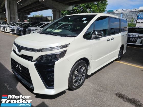 2020 TOYOTA VOXY 2.0 Kirameki 8 Seaters Edition HID 2 Power Doors Keyless Push Start Reverse Camera High Grade Unreg