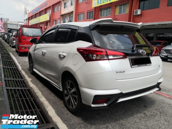2022 TOYOTA YARIS 1.5 E Tahun Dibuat 2022 Perbatuan Pemilik Wanita 29000 km Sahaja Perbatuan Tulen ((( 3 JAMINAN TAHUN )))