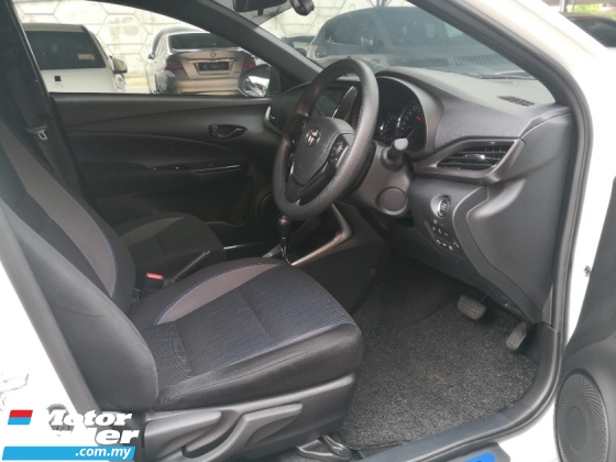 2022 TOYOTA YARIS 1.5 E Tahun Dibuat 2022 Perbatuan Pemilik Wanita 29000 km Sahaja Perbatuan Tulen ((( 3 JAMINAN TAHUN )))