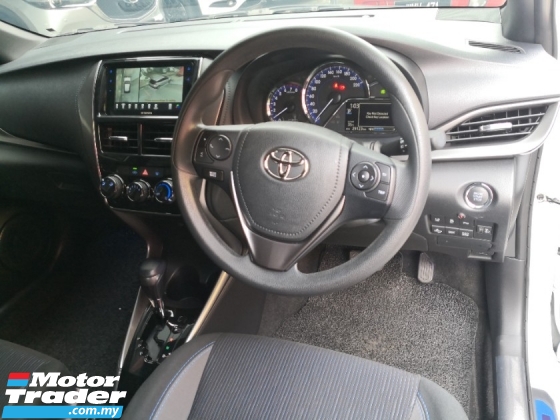2022 TOYOTA YARIS 1.5 E Tahun Dibuat 2022 Perbatuan Pemilik Wanita 29000 km Sahaja Perbatuan Tulen ((( 3 JAMINAN TAHUN )))