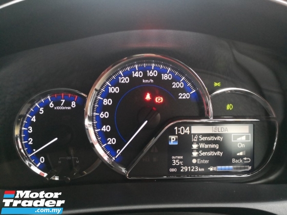 2022 TOYOTA YARIS 1.5 E Tahun Dibuat 2022 Perbatuan Pemilik Wanita 29000 km Sahaja Perbatuan Tulen ((( 3 JAMINAN TAHUN )))