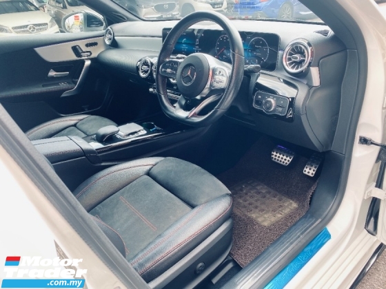 2018 MERCEDES-BENZ A250 2.0 (一个) AMG 64K KM 全程免费服务 2 年保修