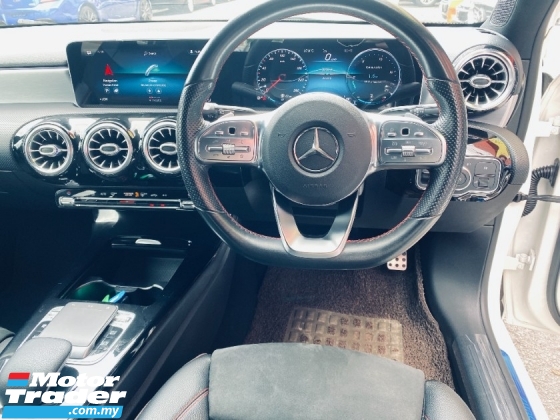 2018 MERCEDES-BENZ A250 2.0 (一个) AMG 64K KM 全程免费服务 2 年保修