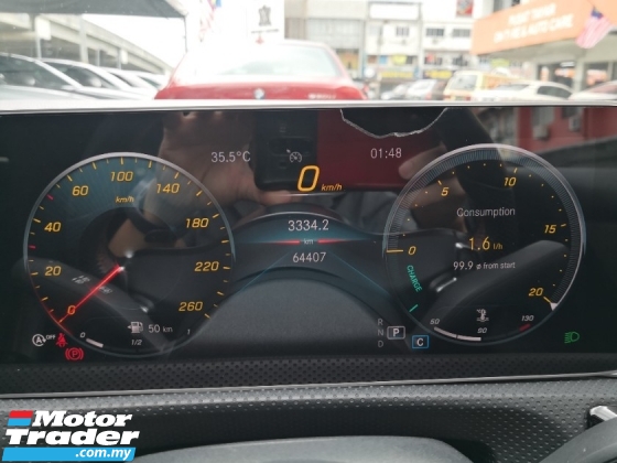 2018 Mercedes-Benz A级A250 AMG CBU掀背车W177年 2018 完成了64000公里的Hap Seng Star全面服务 (2 年保修)