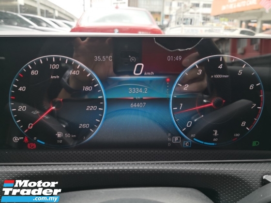 2018 Mercedes-Benz A级A250 AMG CBU掀背车W177年 2018 完成了64000公里的Hap Seng Star全面服务 (2 年保修)
