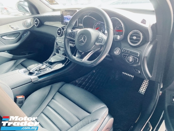 2019 MERCEDES-BENZ GLC 300 2.0 (一个) AMG Coupe CKD全服务记录 