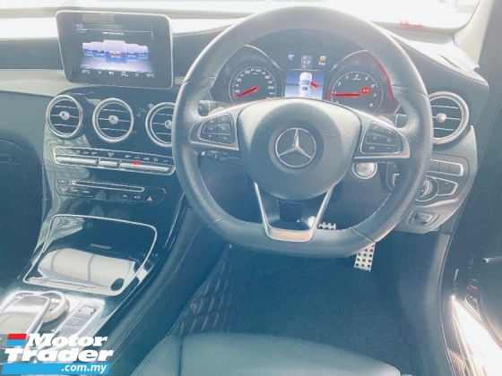 2019 MERCEDES-BENZ GLC 300 2.0 (一个) AMG Coupe CKD全服务记录 