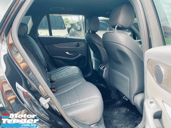 2019 MERCEDES-BENZ GLC 200 2.0 (A) Facelift CKD Berdaftar 2020 F/Perkhidmatan