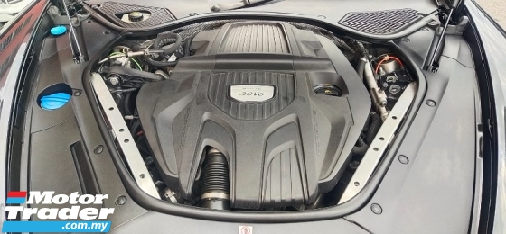 2017 保时捷 PANAMERA 3.0cc V6 (一个) 军用级 - 95ķKM, 保修期至七月 2025