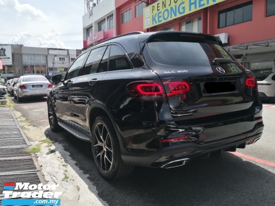 2020 MERCEDES-BENZ GLC-CLASS GLC300 2.0cc AMG Tahun Dibuat 2020 4Matic Mil 30000 km Sahaja Waranti CYCLE Servis Penuh kepada 2025