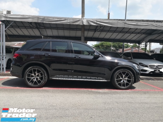 2020 MERCEDES-BENZ GLC-CLASS GLC300 2.0cc AMG Tahun Dibuat 2020 4Matic Mil 30000 km Sahaja Waranti CYCLE Servis Penuh kepada 2025