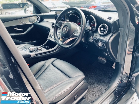 2018 MERCEDES-BENZ GLC 250 2.0 (A) AMG CKD Tahun Sebenar Buat Waranti Percuma
