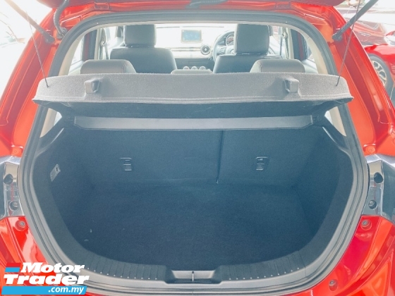 2015 MAZDA 2 1.5 HATCH BACK V-SPEC CKD Leather Seat Camera 