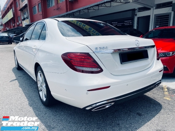 2017 梅赛德斯 - 奔驰E级E200 2.0 (一个) CKD 先锋免费 2 年度保修