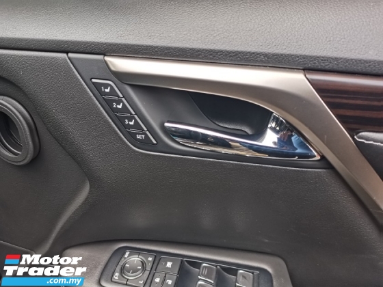 2019 雷克萨斯 RX300 VL (一个) CBU