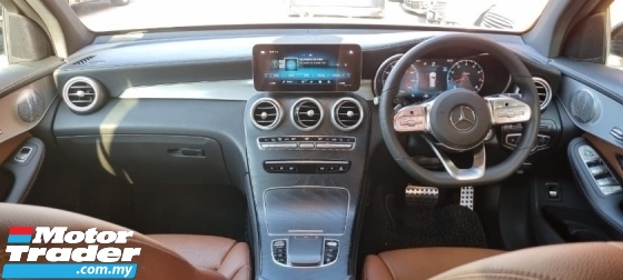 2020 梅赛德斯-奔驰 GLC 级 GLC300 2.0cc AMG 系列 (CKD)(自由 2 Y WRT) REG 2020
