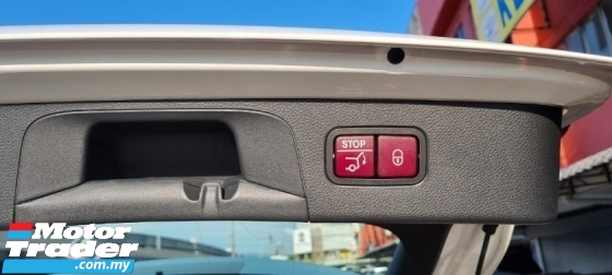 2020 梅赛德斯-奔驰 GLC 级 GLC300 2.0cc AMG 系列 (CKD)(自由 2 Y WRT) REG 2020